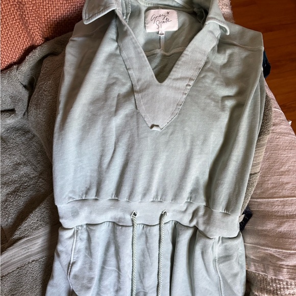 Grey State Sage Green dress - Picture 1 of 5